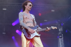 HD120 The Darkness, Wolfmother,  Kiss Forever Band
