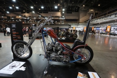 HD120 The Darkness, Wolfmother,  Kiss Forever Band