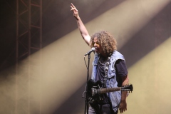 HD120 The Darkness, Wolfmother,  Kiss Forever Band