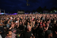 HD120 The Darkness, Wolfmother,  Kiss Forever Band