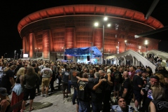 HD120 The Darkness, Wolfmother,  Kiss Forever Band