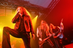 Metal himnuszok éjszakája: Kissin Dynamite, Dynazty