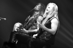 Metal himnuszok éjszakája: Kissin Dynamite, Dynazty