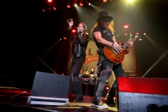 Slash featuring Myles Kennedy and The Conspirators 