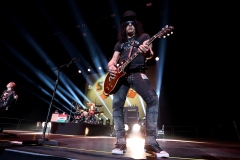 Slash featuring Myles Kennedy and The Conspirators 