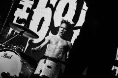 The 69 Eyes, Mister Misery - Éjfekete ünnepnap a Barba Negrában