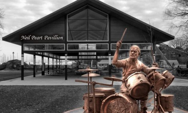 Neil Peart – A Professzor, dobok és a maszk mögött…