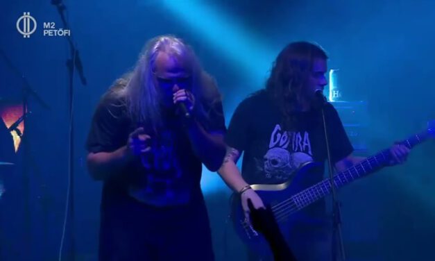 Akela – Nem Hiszek (Live Akvárium Stage 30 éves Jubileum)