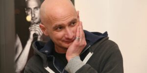 „Valahogy másképp történt meg”- levél Bódi László „Cipőnek”