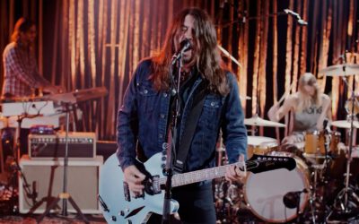 Foo Fighters – Making A Fire