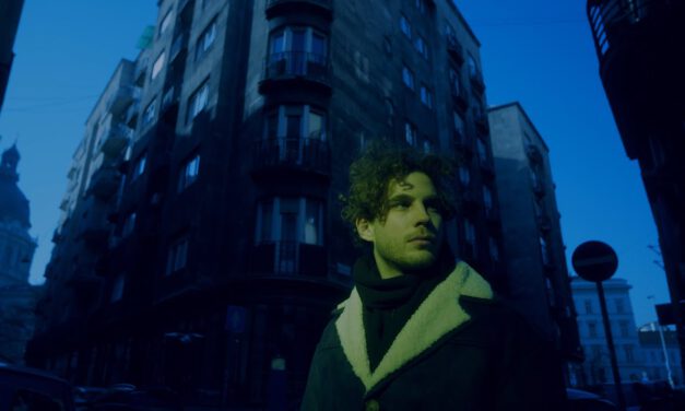 HERSELF – Uncertain