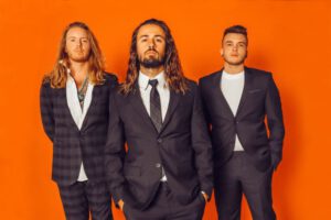 LEVARA – Ever Enough