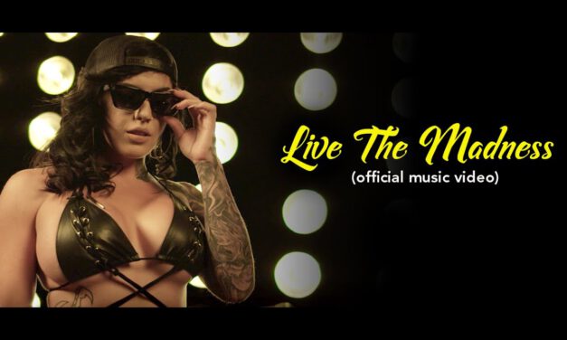 Moonshine Bandits – „Live The Madness” ft. Corey Taylor