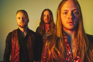 THE VINTAGE CARAVAN – Crystallized
