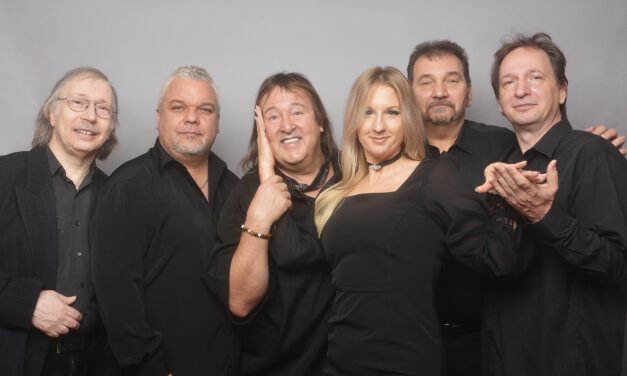 ESTER – Sings The Songs Of Streisand (Barbra Streisand dalai)