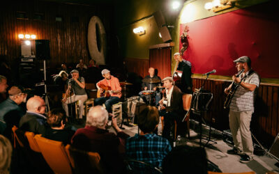 A tettesek visszatértek