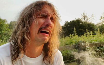 The Darkness – Nobody Can See Me Cry