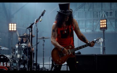 Slash ft. Myles Kennedy and The Conspirators – The River Is Rising