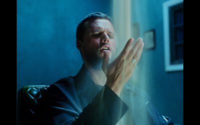White Lies – As I Try Not To Fall Apart