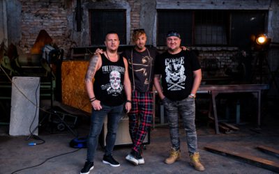 FLOWCAT WORKS – War