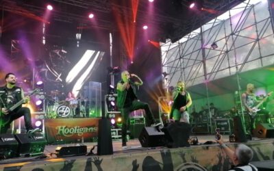HOOLIGANS • ELINDUL A LEJTŐ