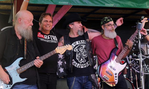 Megérkezett a ComeOn Rock Band bemutatkozó albuma
