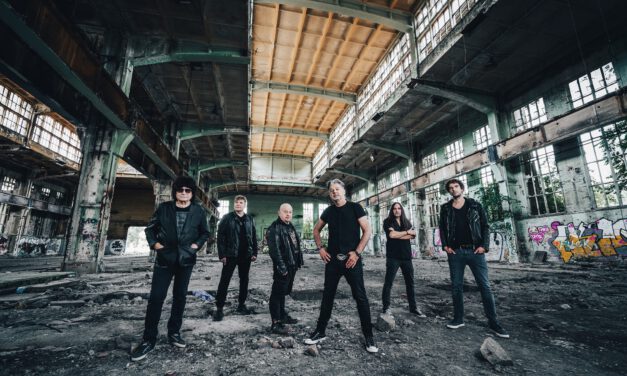 MEGJELENT a ‘Piramis MOM LIVE’