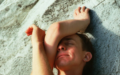 Indie folkkal harangozza be új szólólemezét a Big Thief gitárosa