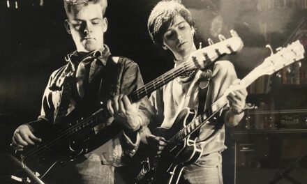Meghalt a The Smiths basszusgitárosa, Andy Rourke