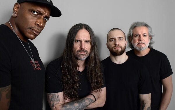 Búcsúzik a 40 éves Sepultura – novemberben Budapesten játszanak!