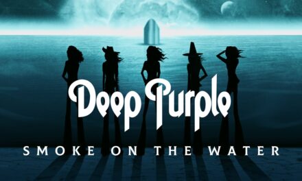 Deep Purple – Smoke On the Water (Official Music Video)