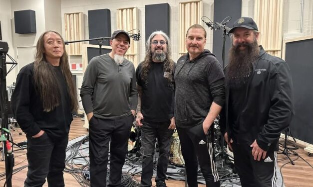 Dream Theater – Éjszakai terrorra indultak