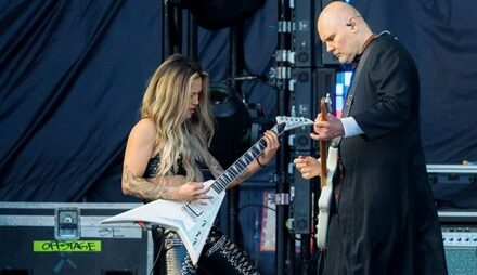 Smashing Pumpkins – Billy Corgan szólóturnéba kezd