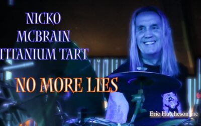 Nicko McBrain’s Titanium Tart performing „No More Lies” Iron Maiden