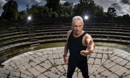 Bruce Dickinson – Még egy Iron Maiden szerzeményt énekelt a szólóturnéján