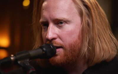 Bodor Áron: A csendesebb részem (élőben a Papírkutyából)