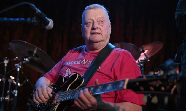 Meghalt Mick Abrahams