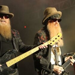 ZZ Top – Elvetették a szakállvágást Gibbons Hill 01