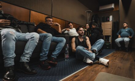 “Nagyon érezzük egymás lelkét” – új dalt és klipet hozott a Parno Graszt és DÁNIELFY