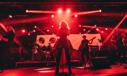 godfater. – Arcokat keresek / Álljatok meg (Akvárium Live)