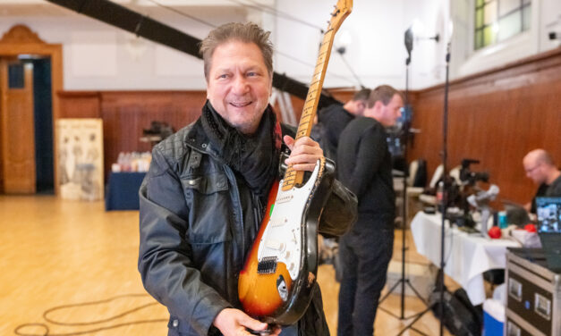 A Húrokon írt történelem e heti vendége Vörös István