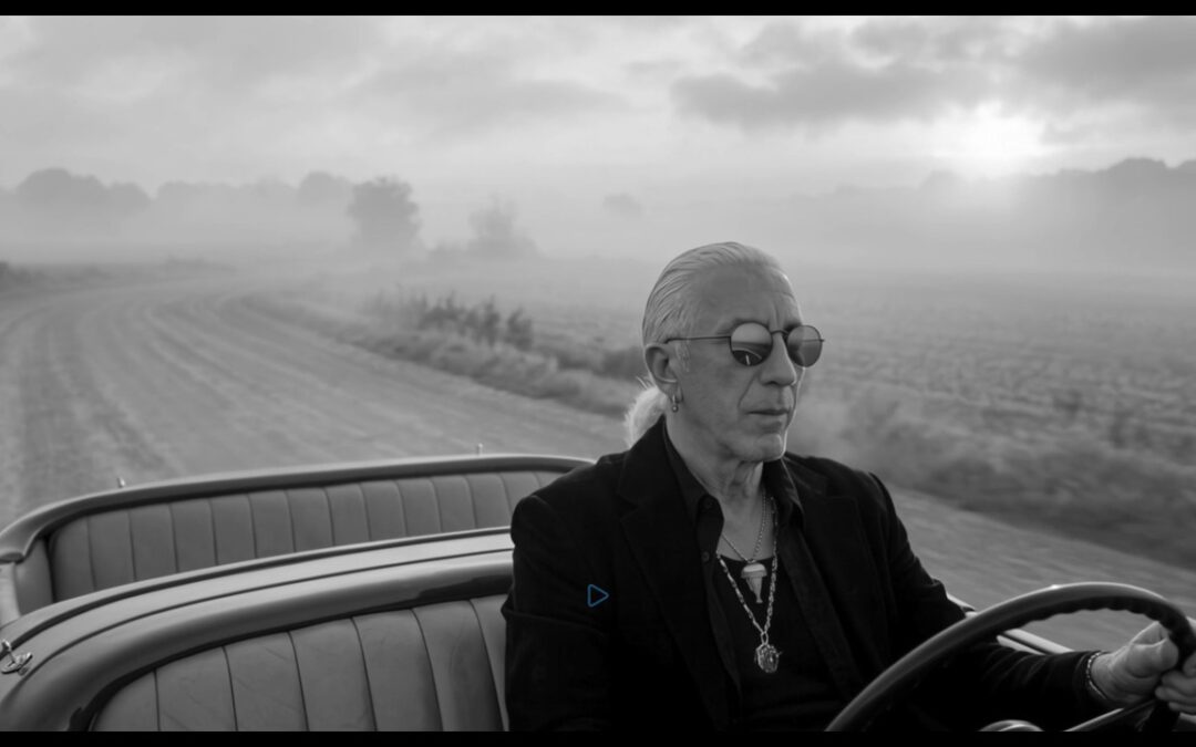 Cactus – The Little Red Rooster feat. Dee Snider & Tracii Guns