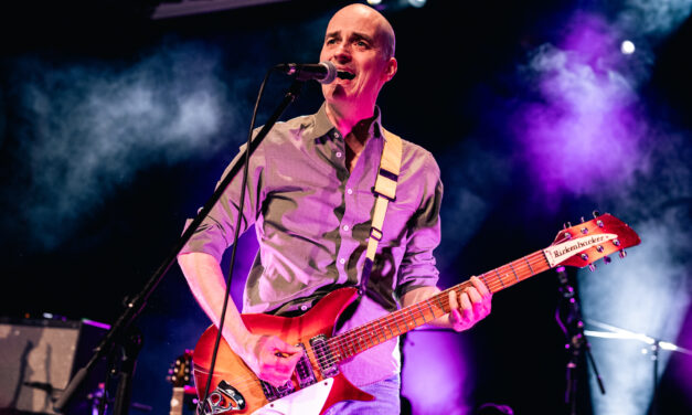 A Heaven Street Seven-től a sznobellákig – megjelent Szűcs Krisztián új könyve