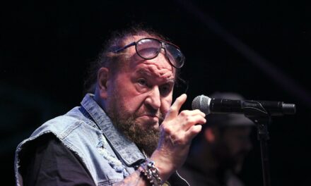 Blues est a Gárdonyiban: Deák Bill Blues Band, Message To Hendrix, Sztrapacska Blues Band