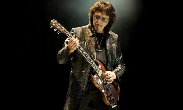 Tony Iommi – Kitüntették Birmingham-ben