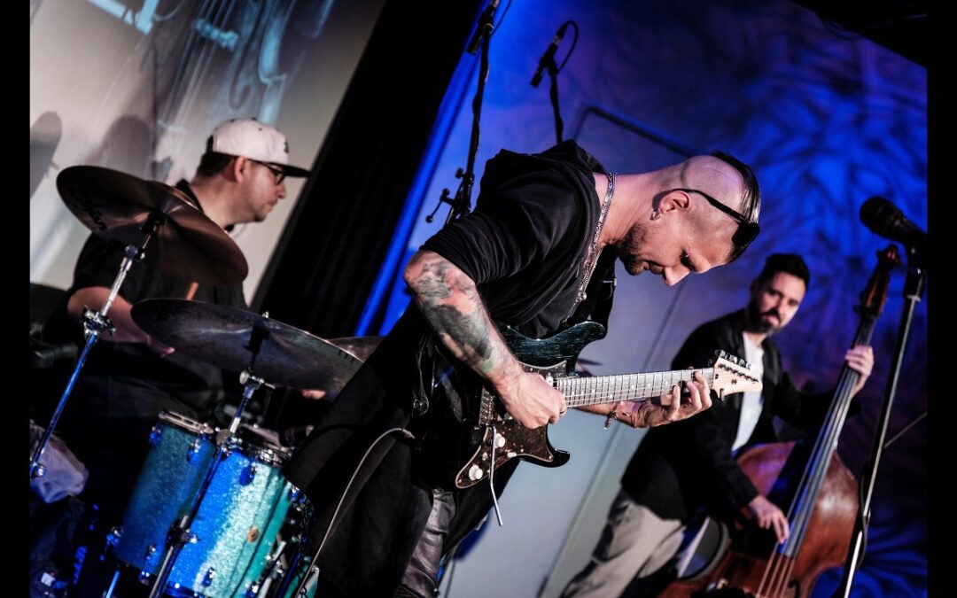 Mike Gotthard – Heater (Plays Jazz live at Budapest Jazz Club)