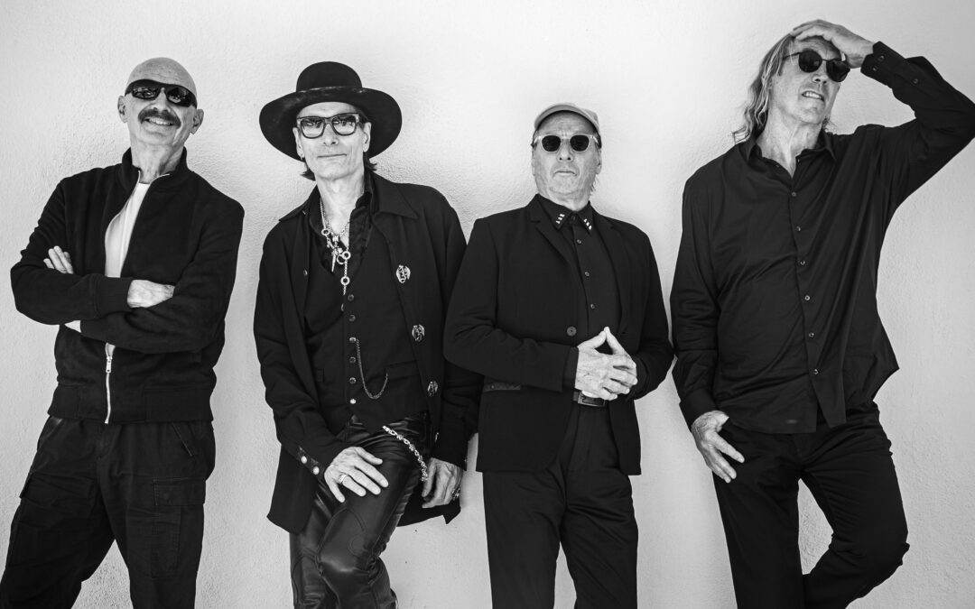Budapestre is ellátogat a supergroup – King Crimson dalok Steve Vai játékával
