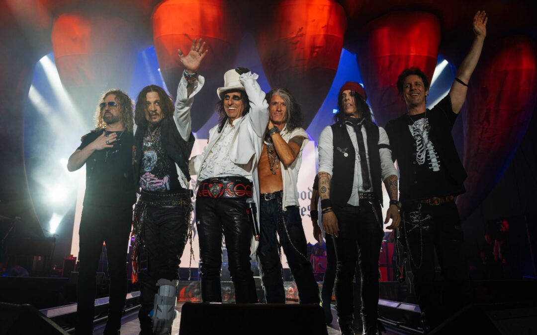 Hollywood Vampires – Elindult a turné
