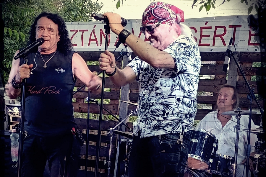 Kalapács József: 45 év után újra a HIT színpadán