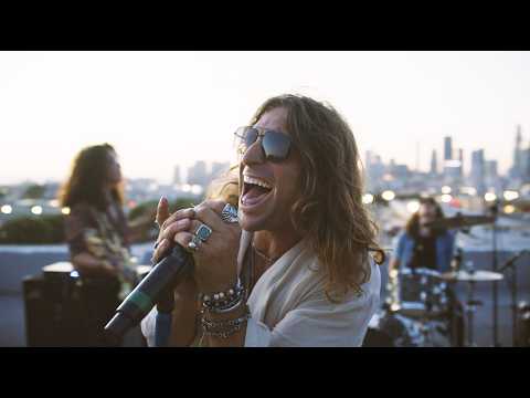 Dirty Honey – Lights Out (Live From Downtown Los Angeles)